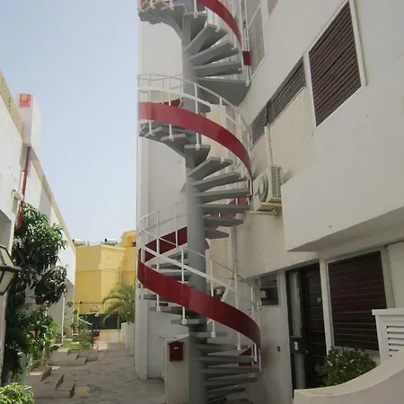 Chill Out Tenerife Арона