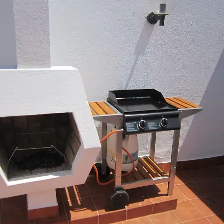 Chill Out Tenerife Апартаменты *